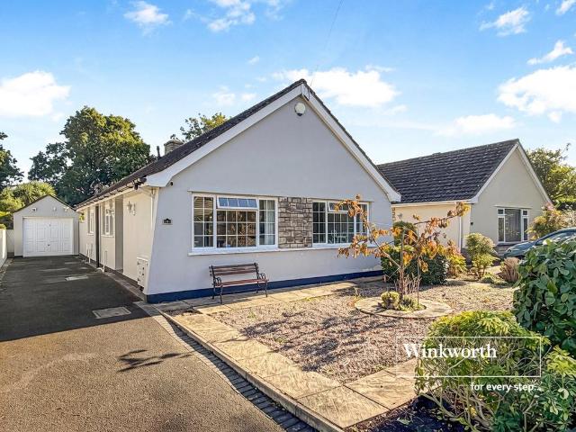 Bungalow for sale in Tricketts Cross, Ferndown