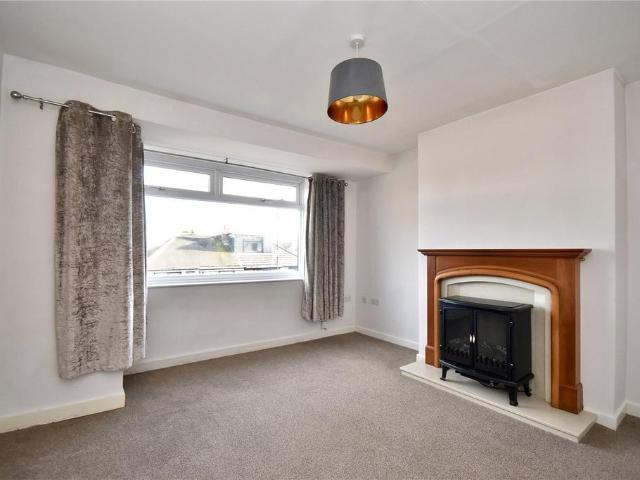 Bungalow for sale in Shaw and Crompton, Pendock