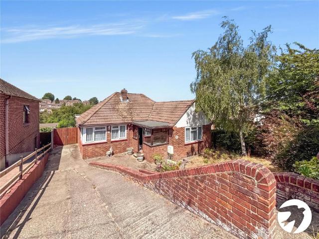 Bungalow for sale in Snodhurst, Chatham