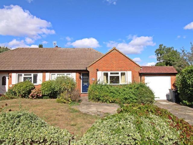 Bungalow for sale in Hayes, Greater London