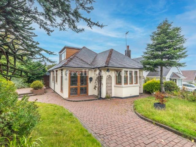 Bungalow for sale in Knowle, Blackpool