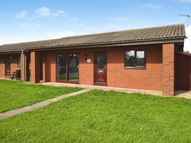 Bungalow for sale in Chapel St Leonards, East Lindsey