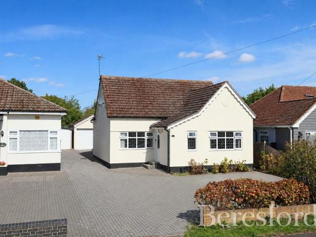 Bungalow for sale in Broomfield, Chelmsford