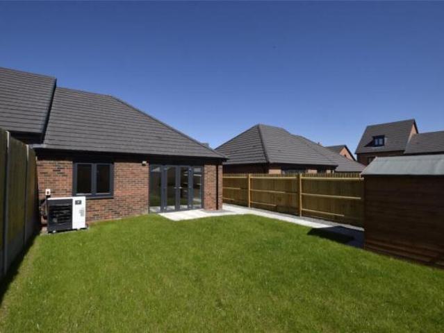 Bungalow for sale