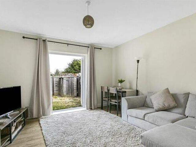 House for sale in London Borough of Hounslow, Feltham