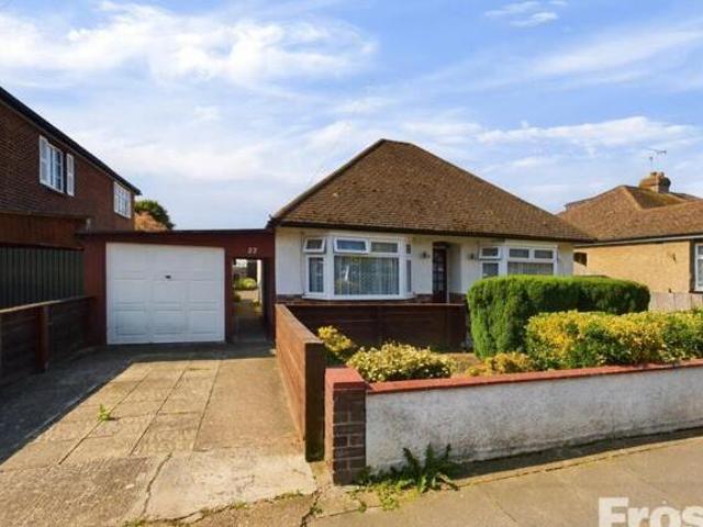 House for sale in London Borough of Hounslow, Feltham