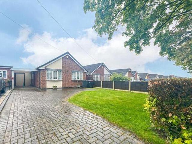House for sale in Gun Hill, Warwickshire