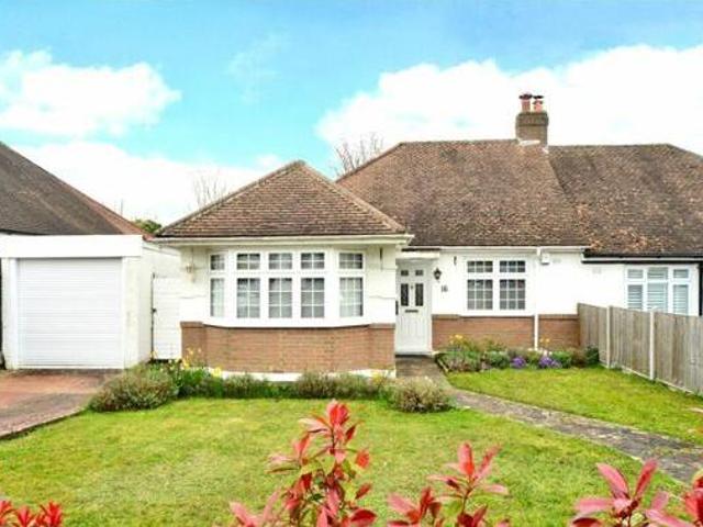 House for sale in Nork, Red Hill