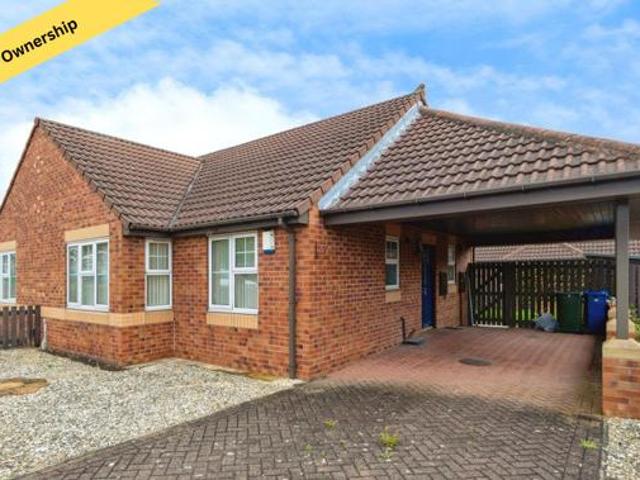 House for sale in Royston, South Yorkshire
