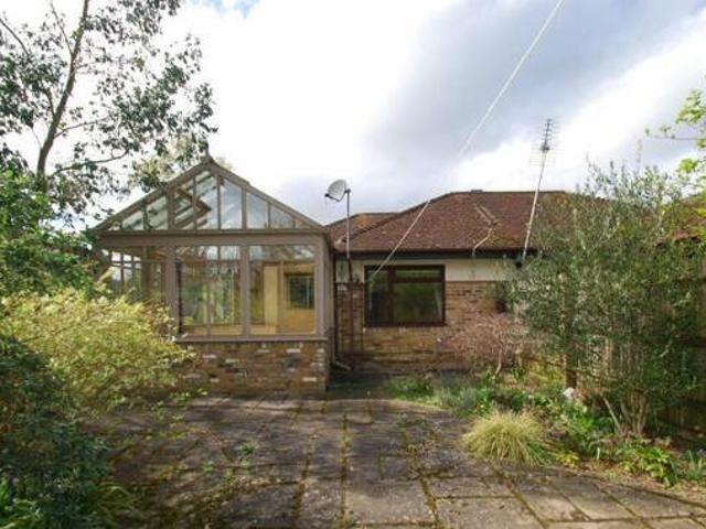 House for sale in Beaconsfield, Knotty Green
