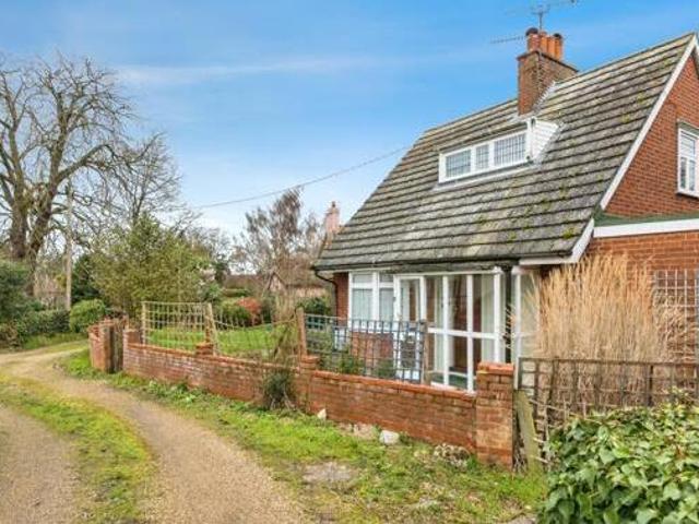 House for sale in Eastbridge, Suffolk