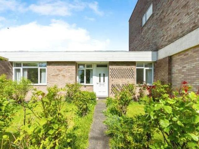House for sale in Bedford