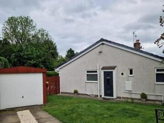House for sale in Broad Folds, Clayton