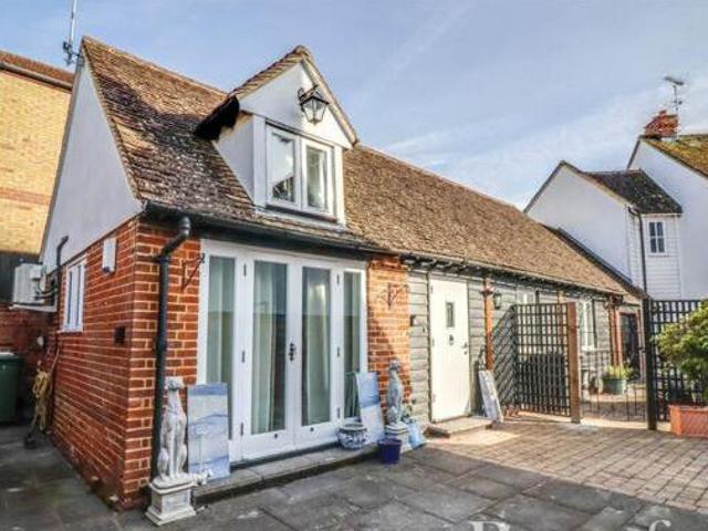 House for sale in Chipping Hill, Essex