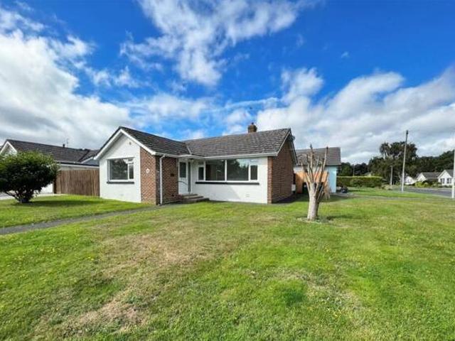 House for sale in Broadstone