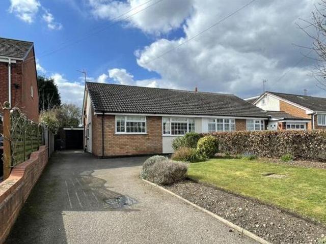 House for sale in Chase Terrace, Lichfield