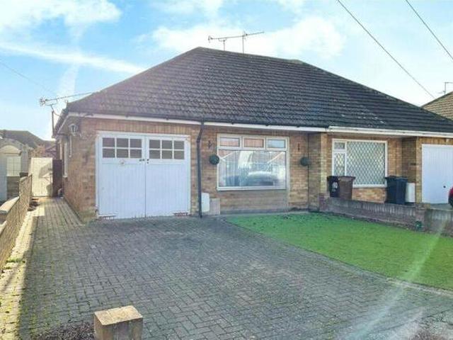 House for sale in Dale Hill, Essex