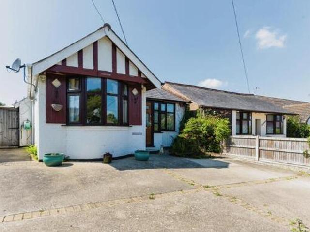 House for sale in Clacton-on-Sea, Tendring