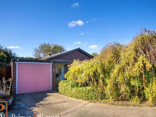 House for sale in Highwoods, Fordham Heath