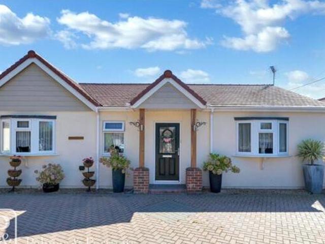 House for sale in Fordham Heath