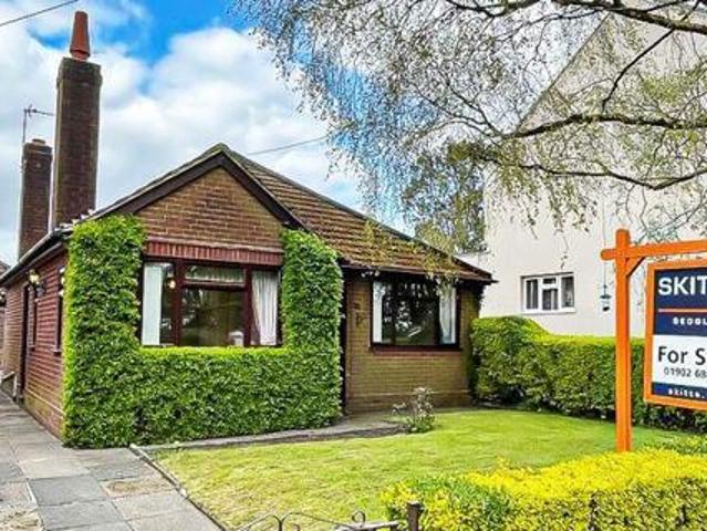 House for sale in Coseley, West Midlands