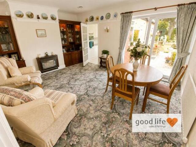 Bungalow for sale