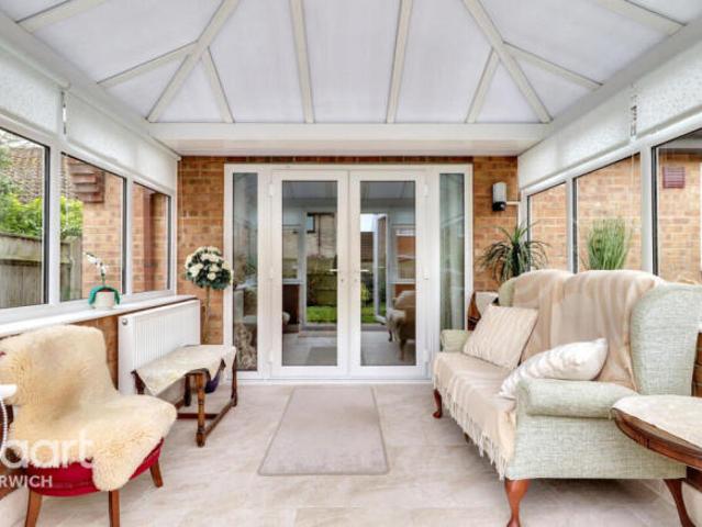 Bungalow for sale in Earlham Rise, East Bank