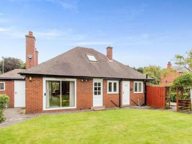 House for sale in Dewsbury, West Yorkshire
