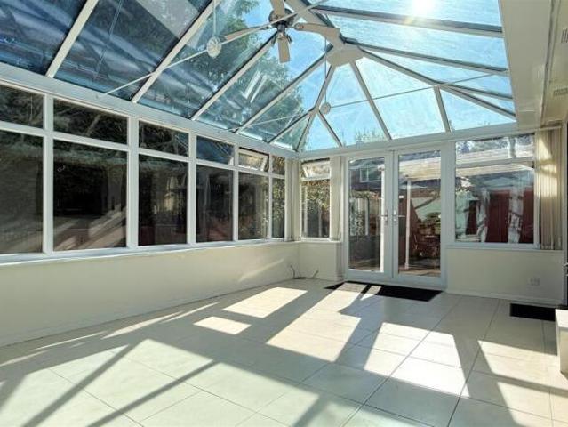 Bungalow for sale in Tettenhall, West Midlands