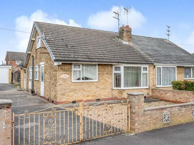 House for sale in Finningley, Doncaster