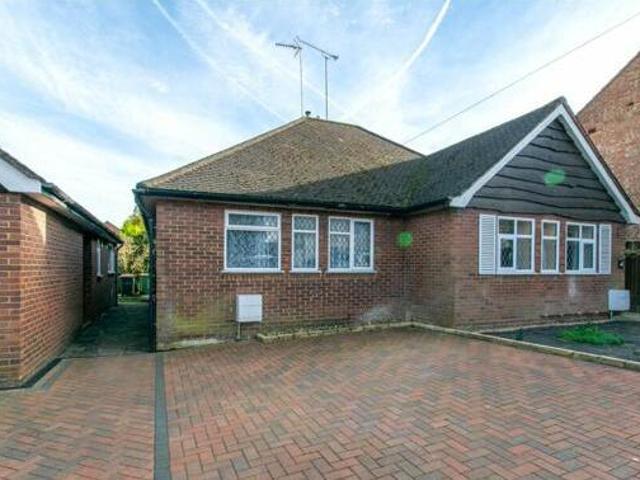 House for sale in Dunstable, Bedfordshire