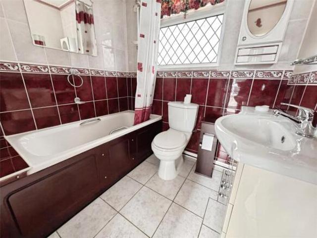 Bungalow for sale in Mount Wise