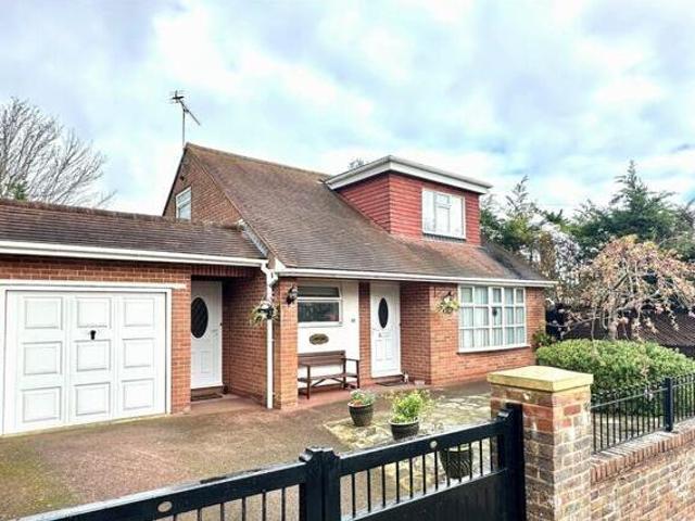 House for sale in Upperton, Eastbourne
