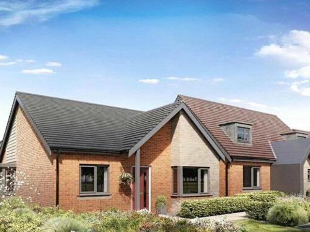 House for sale in Westfield View, East Bank