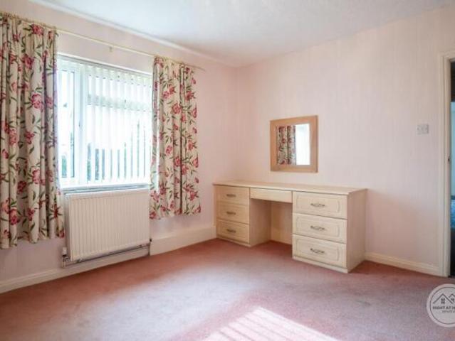 Bungalow for sale in Watergate, Devon