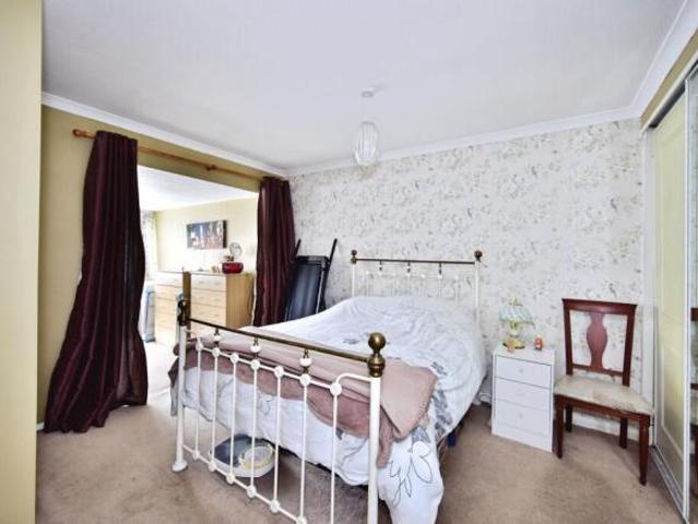 Bungalow for sale in Allington, Midway