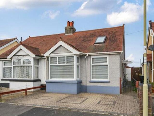 House for sale in Middlecroft, Hampshire
