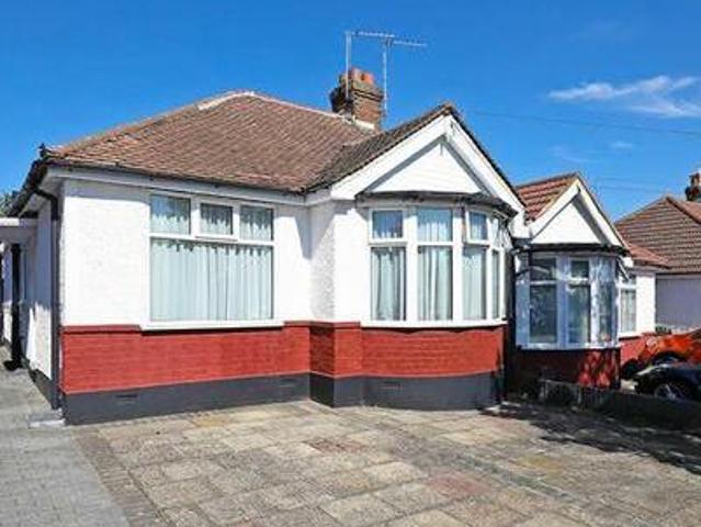 House for sale in London Borough of Ealing, Greenford