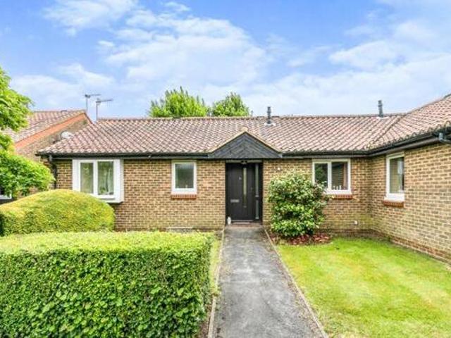 House for sale in Jacobs Well, Guildford