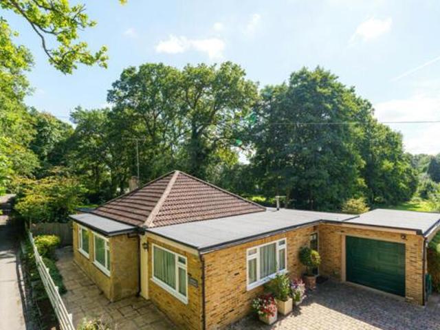 House for sale in Worplesdon, Westborough