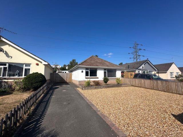 Bungalow for sale in Parkstone Bungalow for sale in Parkstone