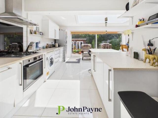 Bungalow for sale in Stivichall, West Midlands