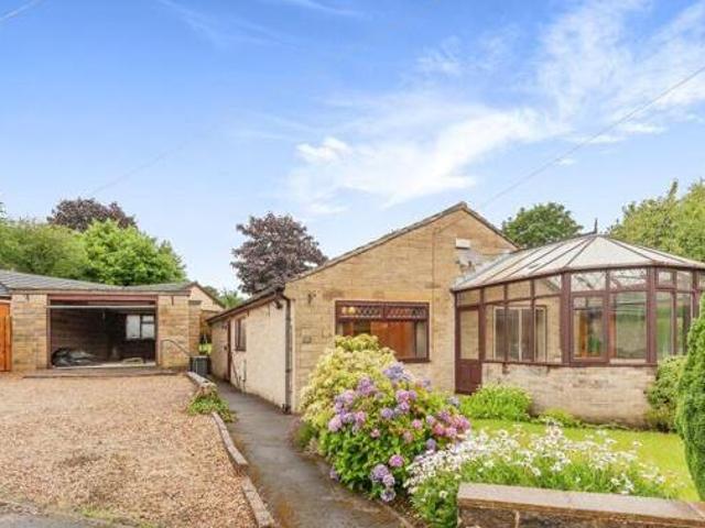 House for sale in Halifax, West Yorkshire