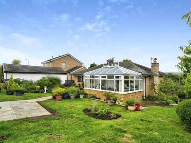 House for sale in Halifax, West Yorkshire