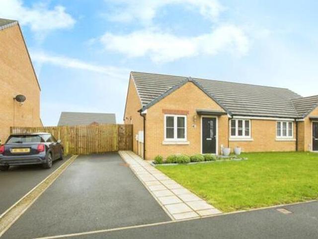 House for sale in Halifax, West Yorkshire