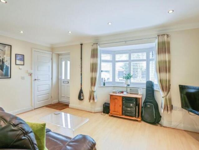 Bungalow for sale