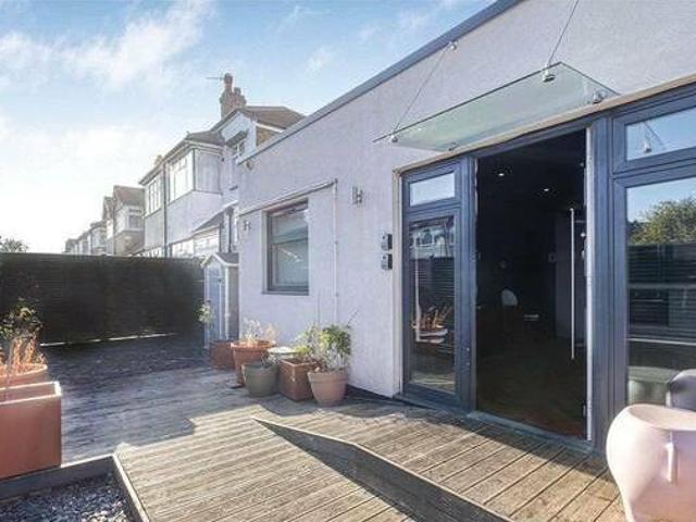 House for rent in Lyons, Greater London