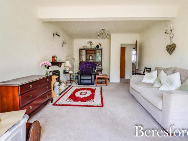 Bungalow for sale in Pilgrims' Hatch, Navestock Side