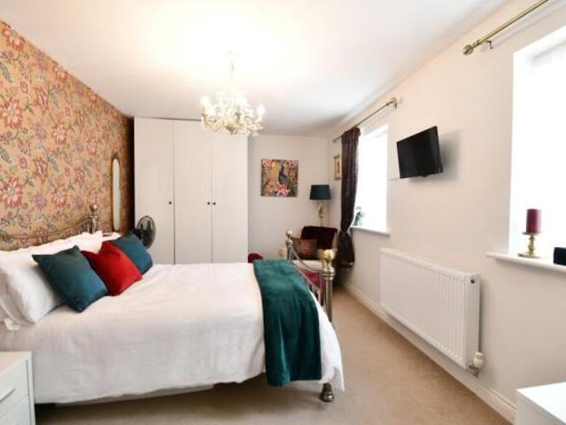 Bungalow for sale in Bedford