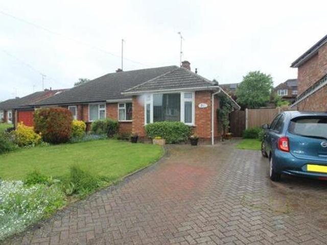 House for sale in Oakfield, King's Walden